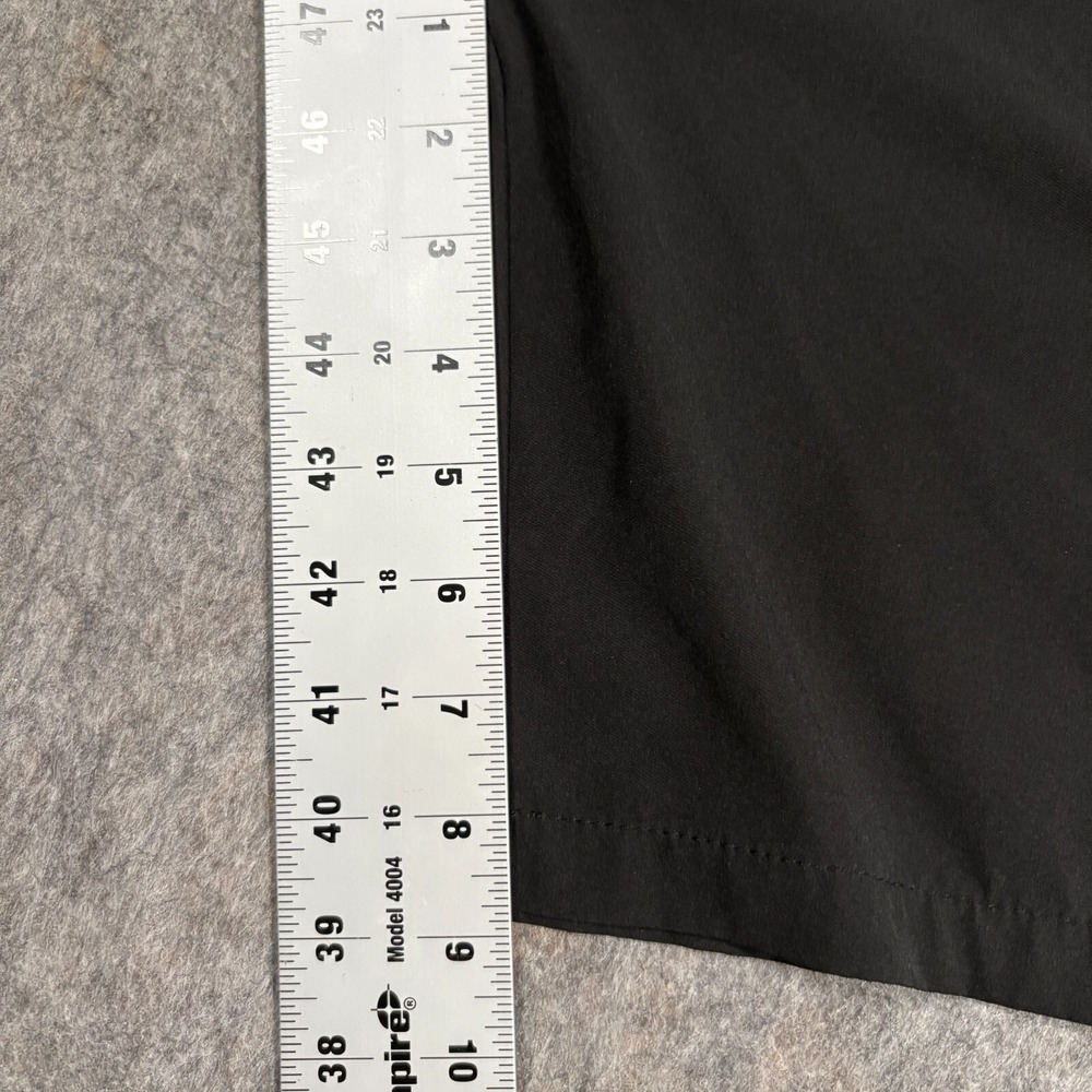 Denali Men's Bermuda Shorts Size 40 Black Flat Front Belt Loops Stretch Waist - Picture 4 of 8